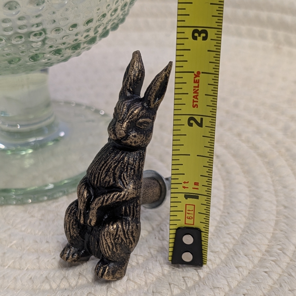 Bronze Rabbit Knob - Picture 4 of 5